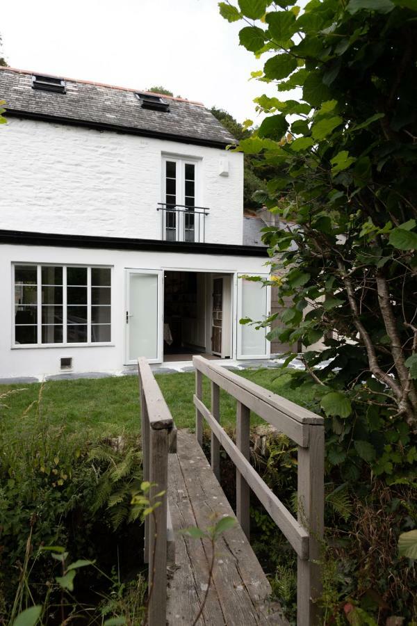A Superb Bijou Retreat With Jacuzzi Near An Excellent Village Pub Yelverton Kültér fotó